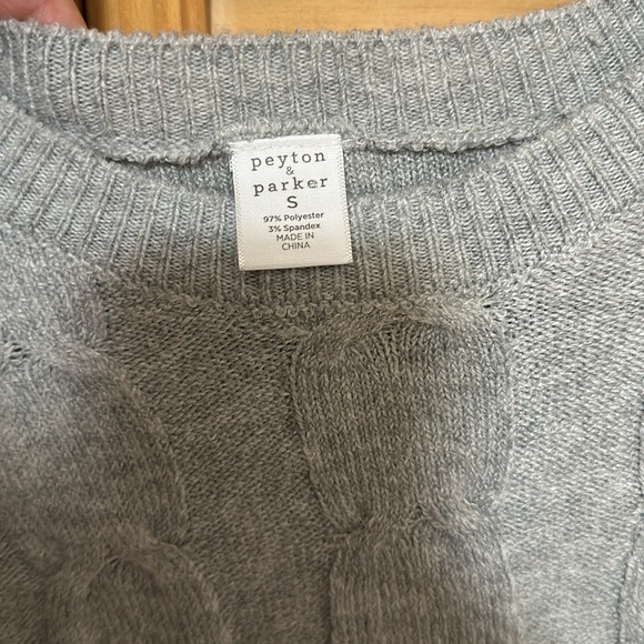 Cute soft long sweater - Picture 5 of 7